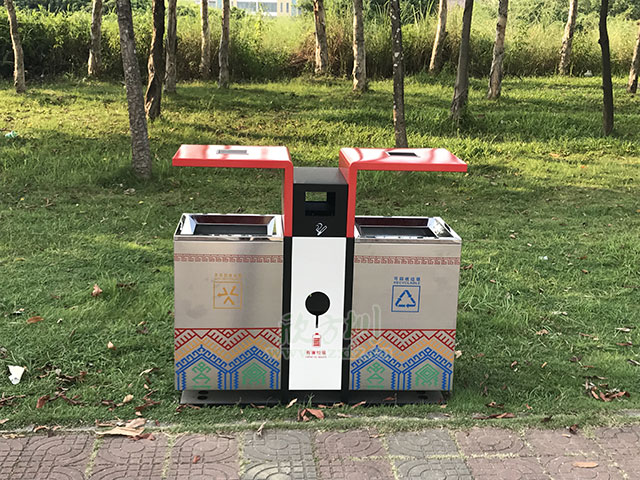 定制不銹鋼垃圾桶 為更多房產物業(yè)客戶服務