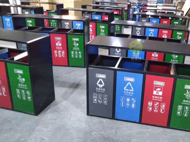 提升公共空間品質(zhì)，深圳金屬垃圾桶助你一臂之力