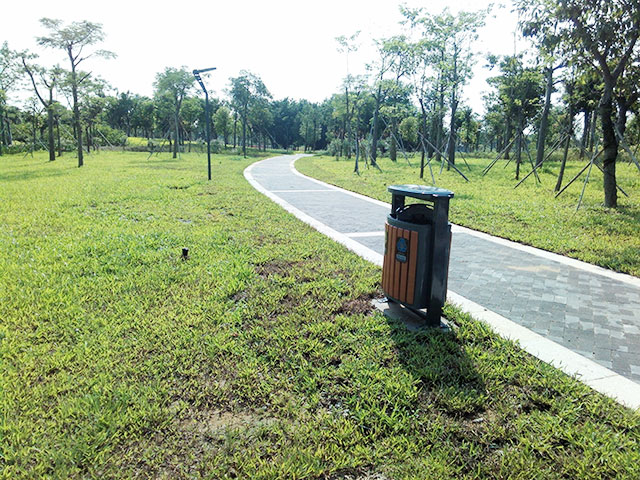 欣方圳鋼木垃圾桶與云南茶城共筑和諧環(huán)境